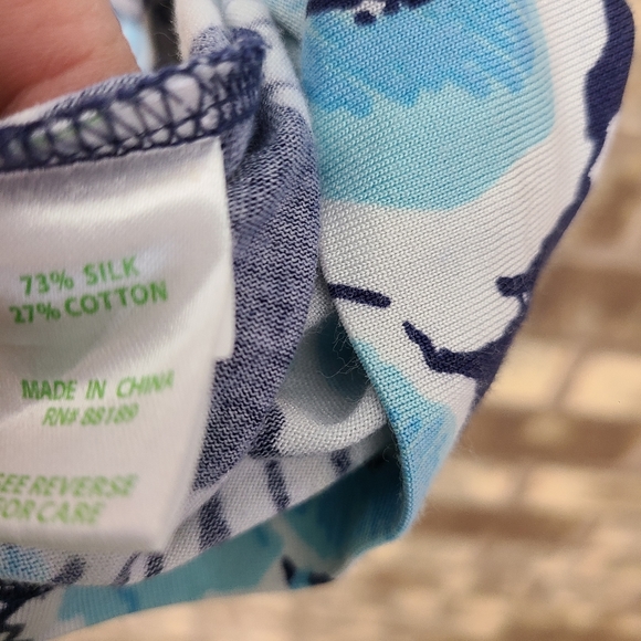 Lilly Pulitzer Blue Floral Dress Size Medium - Picture 2 of 4